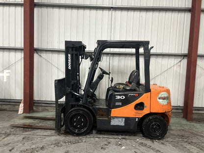 2013 DOOSAN D30S-5 DIESEL FORKLIFT – 3,000KG CAPACITY – TRIPLEX MAST