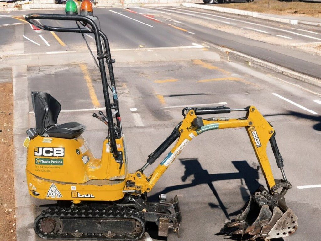 JCB 8008 CTS MICRO EXCAVATOR / DIGGER