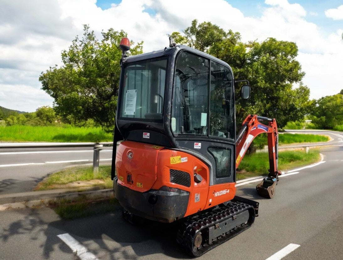 2017 KUBOTA KX016-4 1.6T MINI EXCAVATOR / DIGGER