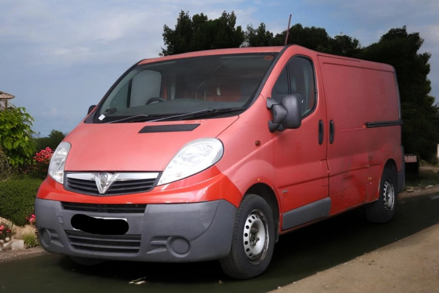 2013 VAUXHALL VIVARO 2900 ECOFLEX CDTI LWB PANEL VAN **(ONLY 100K MILEAGE)**