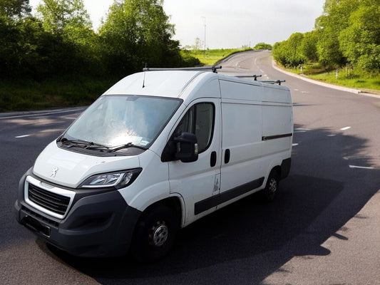 2015 PEUGEOT BOXER 333 L2H1 HDI PANEL VAN (65 PLATE)