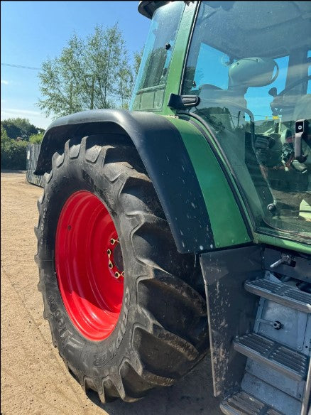 2001 FENDT VARIO 714 TRACTOR