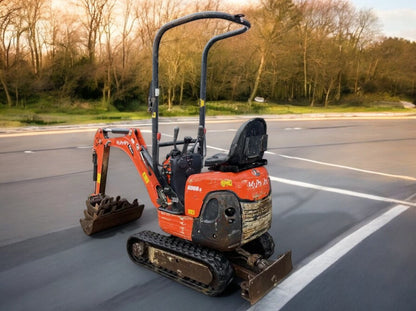 2020 KUBOTA K008-3 MICRO EXCAVATOR HOURS: 1,557