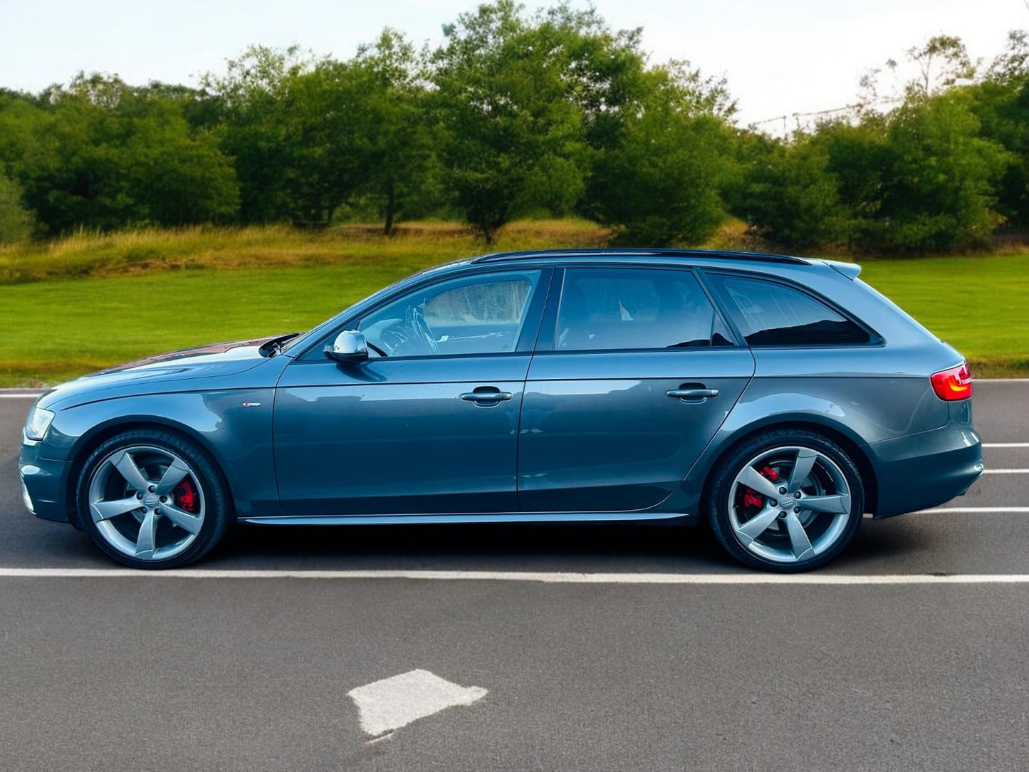 2013 AUDI A4 AVANT S-LINE 2.0 TDI MULTITRONIC – 8 SPEED AUTO – DIESEL