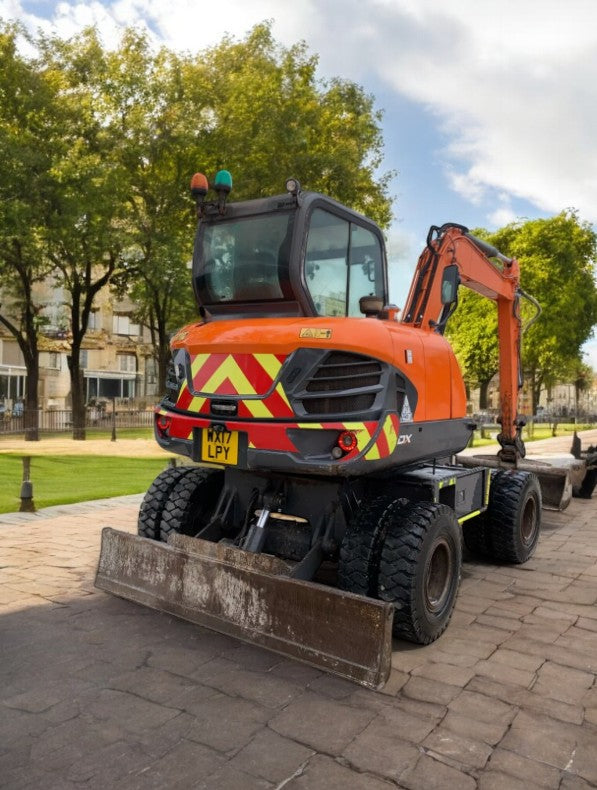 2017 DOOSAN DX57W 5.8 TONNE WHEELED EXCAVATOR