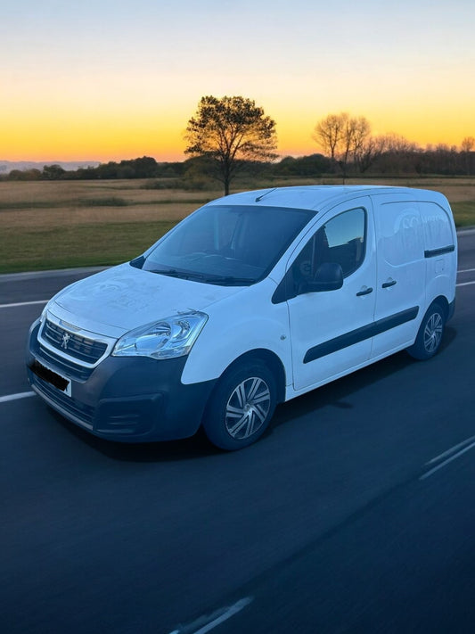 2018 PEUGEOT PARTNER SE L1 BLUE HDI PANEL VAN