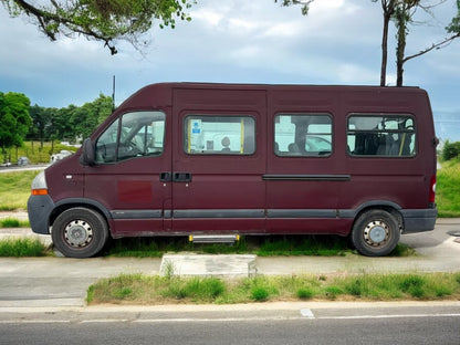 2007 RENAULT MASTER LWB MINIBUS (SPARES OR REPAIRS)