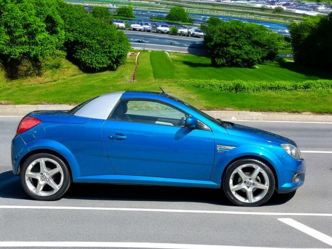 VAUXHALL TIGRA 1.4I 16V SPORT CABRIOLET - 2005 >>--NO VAT ON HAMMER--<<