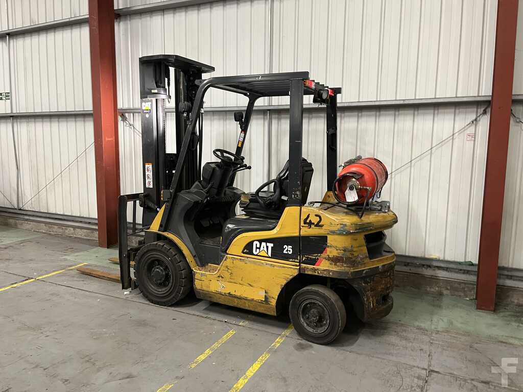 CAT LIFT TRUCKS GP25NT LPG FORKLIFT - 2017 MODEL