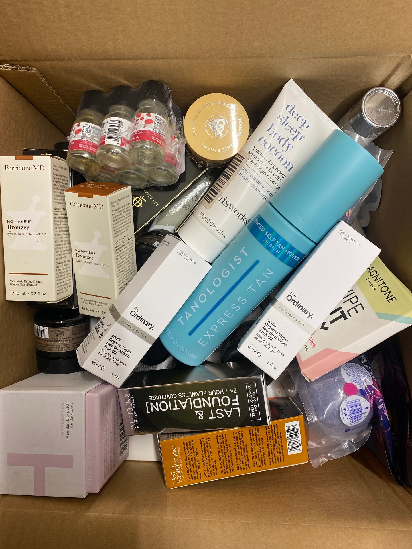 MIXED BOX OF BRANDED COSMETICS, MAKE UP & BEAUTY ITEMS (BOX 61)