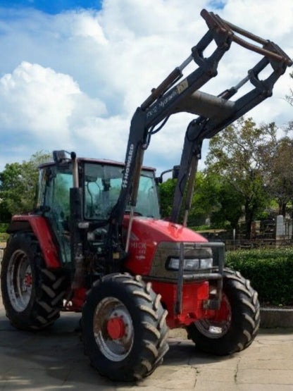 MCCORMICK CX85 TRACTOR