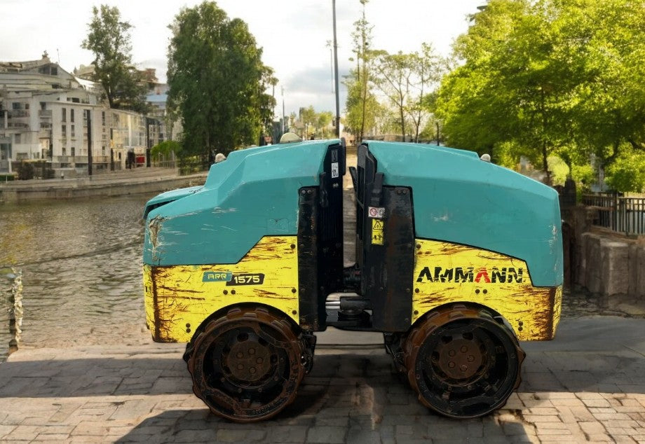 2018 AMMANN ARR1575 TRENCH ROLLER