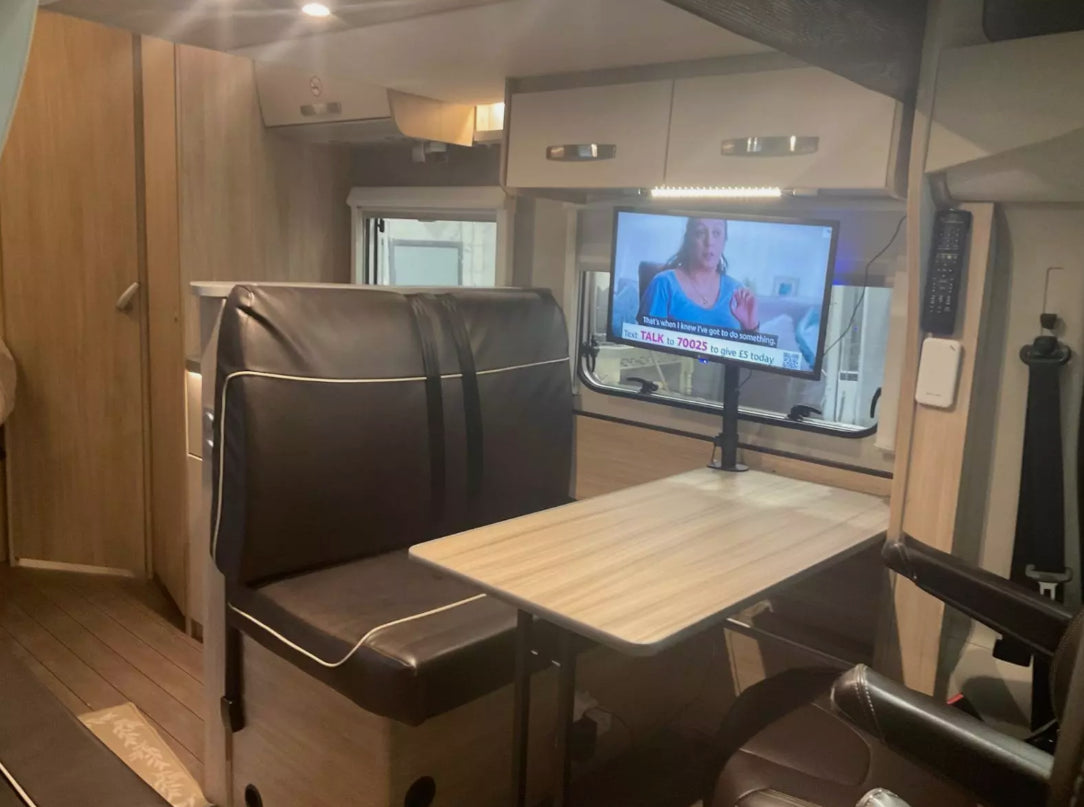 2019 WEINSBERG CARSUITE 650MF MOTORHOME – 4 BERTH >>--NO VAT ON HAMMER--<< **(ONLY 73K MILEAGE)**