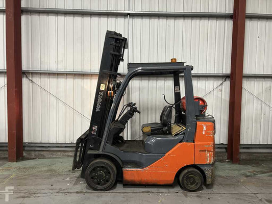 2008 TOYOTA 8FGCU30 LPG FORKLIFT