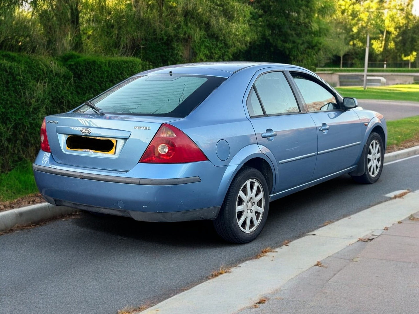 2003 FORD MONDEO ZETEC – BLUE, MANUAL, PETROL