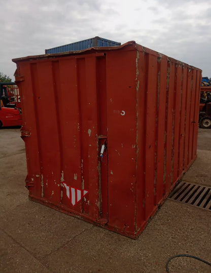 12 X 6 FT SECURE SHIPPING CONTAINER / CANTEEN OFFICE