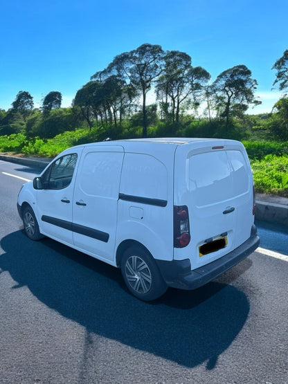 2018/68 PEUGEOT PARTNER SE L1 BLUE HDI PANEL VAN