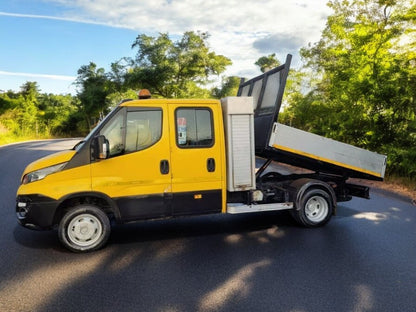 2017 (17) IVECO DAILY 50C15 TRW LWB CREW CAB TIPPER – 3.0L DIESEL **(ONLY 65K MILEAGE)**