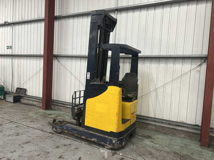 **(INCLUDES CHARGER)** 1998 KOMATSU FB14 REACH TRUCK – 1,400KG CAPACITY