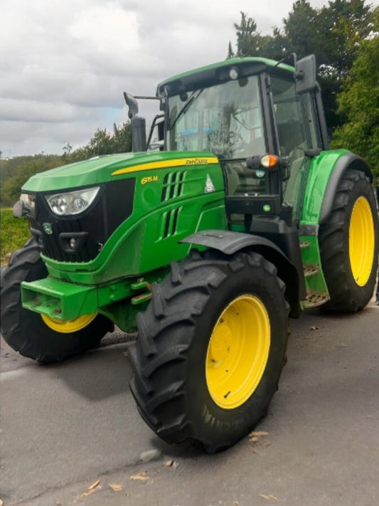 JOHN DEERE 6115M TRACTOR (2014)