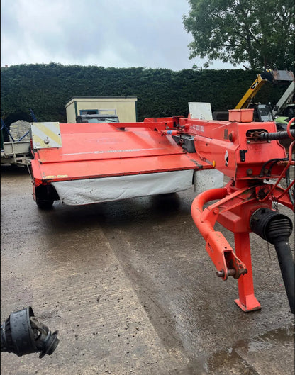 KUHN FC303 MOWER CONDITIONER