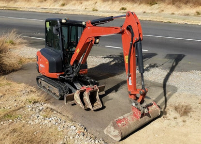 KUBOTA KX027-4 MINI EXCAVATOR - 2018 | 2.7T WITH Q/H & 3 BUCKETS