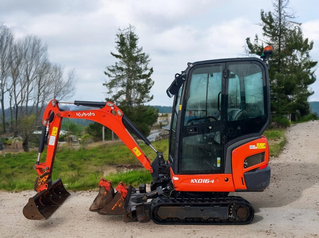 2020 KUBOTA KX016-4 1.6 TONNE EXCAVATOR DIGGER HOURS: 1,398