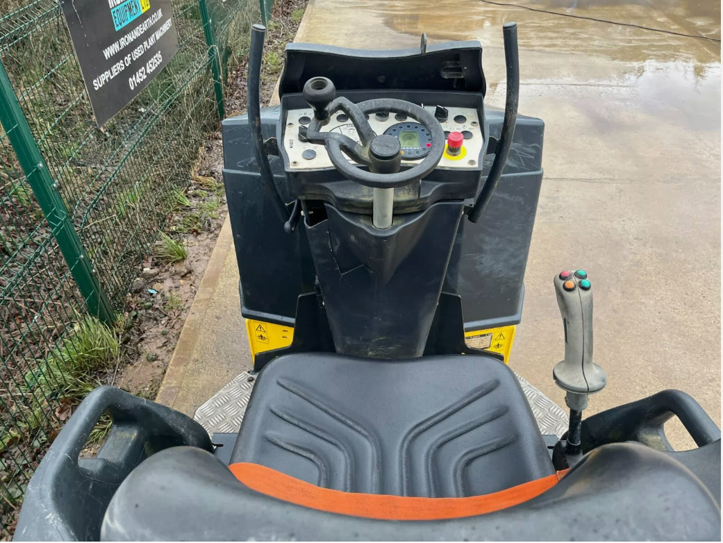 2019 BOMAG BW120 AD-5 TWIN DRUM ROLLER