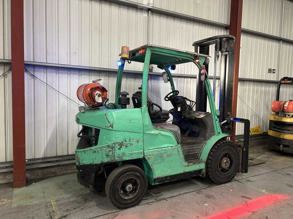 2018 MITSUBISHI FG40NT LPG FORKLIFT - 4,000KG CAPACITY