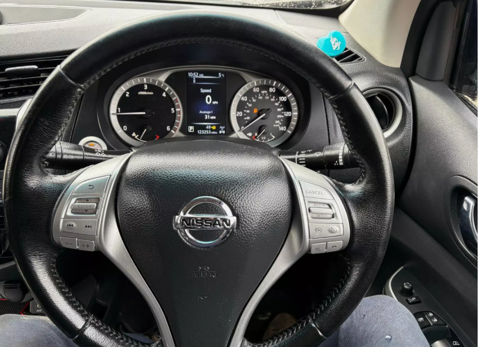 2019 NISSAN NAVARA TEKNA 190 BITURBO AUTOMATIC >>--NO VAT ON HAMMER--<<