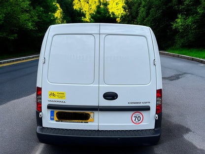 2011 VAUXHALL COMBO 1700 ECOFLEX PANEL VAN (61 PLATE)