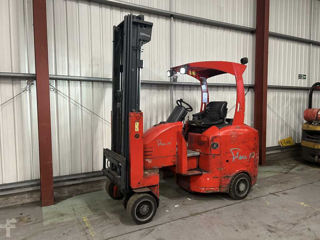 2011 FLEXI AC1200 ELECTRIC ARTICULATED TRUCK / VNA **(INCLUDES CHARGER)**