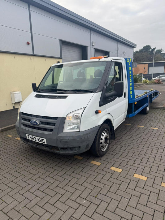 2013 FORD TRANSIT 125 T350 RWD CHASSIS CAB >>--NO VAT ON HAMMER--<<