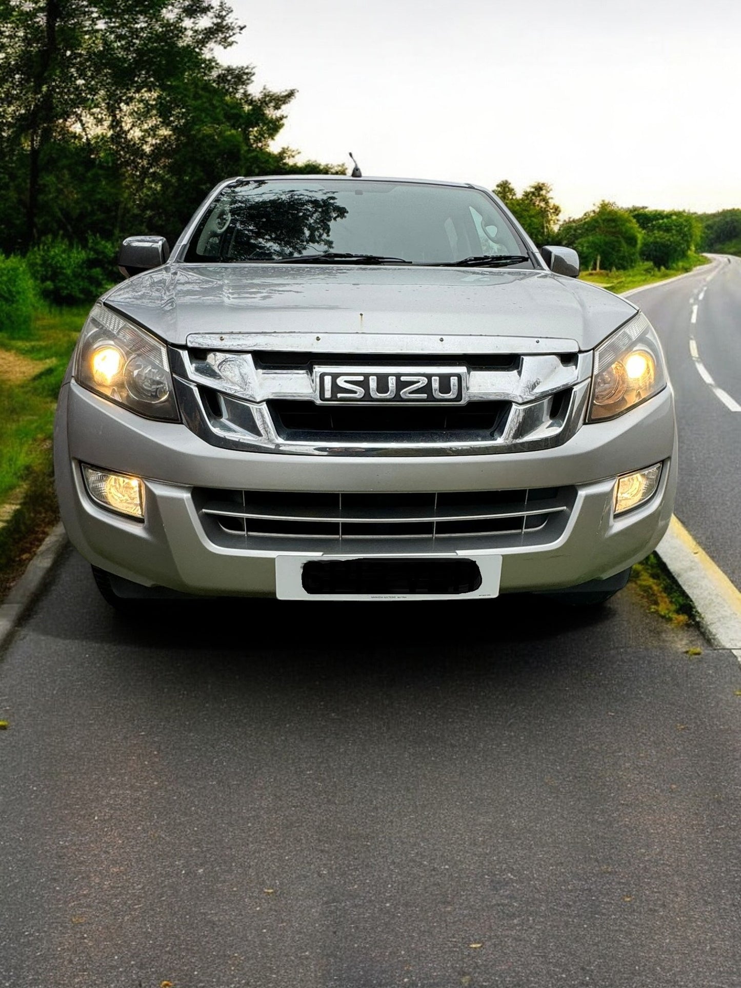 ISUZU D-MAX YUKON DOUBLE CAB 4X4 PICKUP >>--NO VAT ON HAMMER--<<