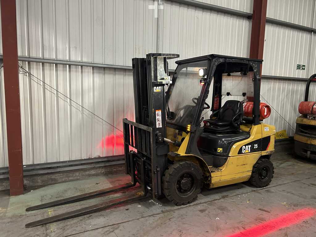 2019 CAT GP25NT LPG FORKLIFT