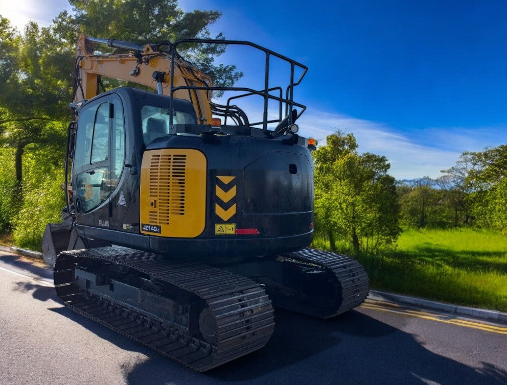 2020 JCB JZ140LC 15.8 TONNE TRACKED EXCAVATOR