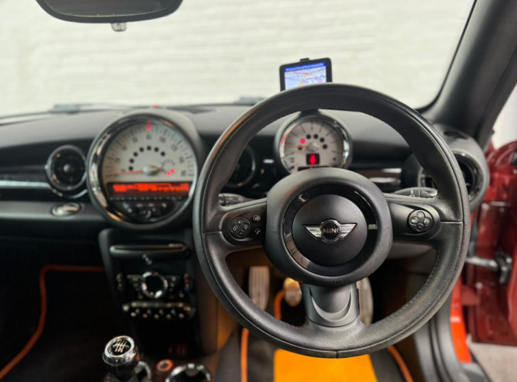 >>--NO VAT ON HAMMER--<< MINI COOPER S COUPE - 2013 - STUNNING ORANGE WITH HEATED SEATS