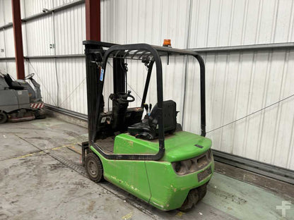 **(INCLUDES CHARGER)** CESAB C3E150 ELECTRIC 3-WHEEL FORKLIFT (2006)