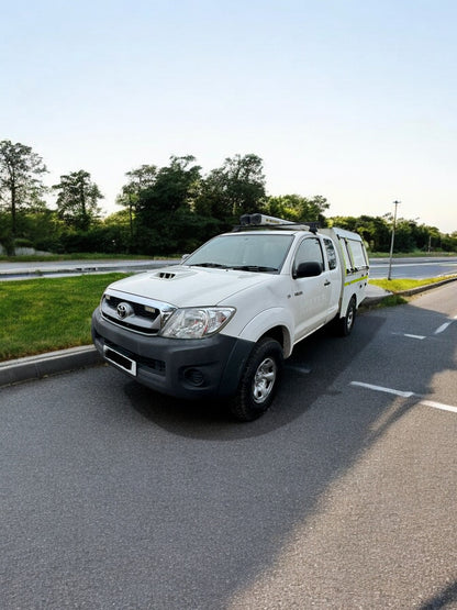 2011 TOYOTA HILUX HL2 D-4D 4X4 ECB – EX-COUNCIL VEHICLE