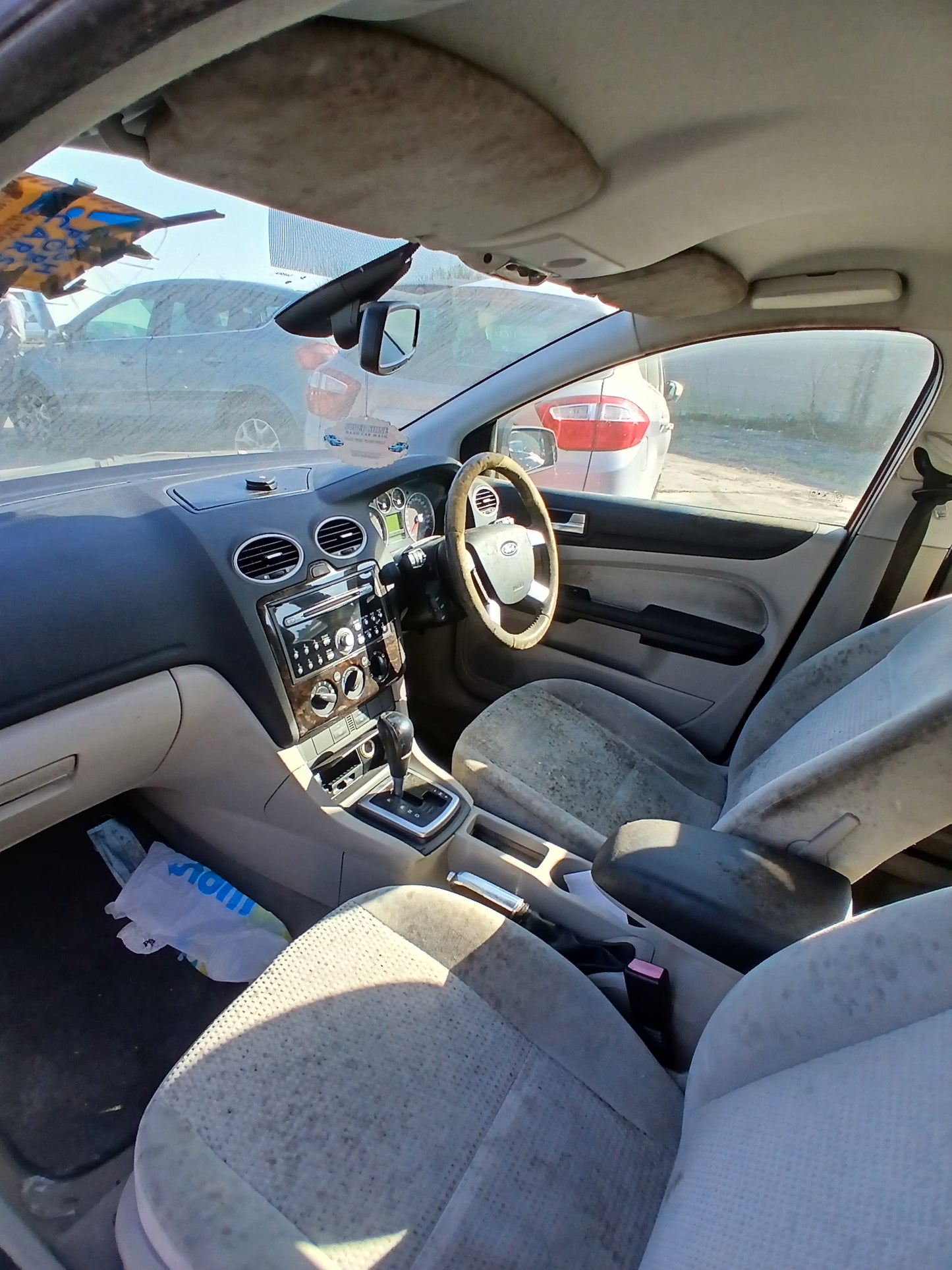 2005 FORD FOCUS GHIA AUTO - AUTOMATIC - PETROL - 1,999CC >>--NO VAT ON HAMMER--<<