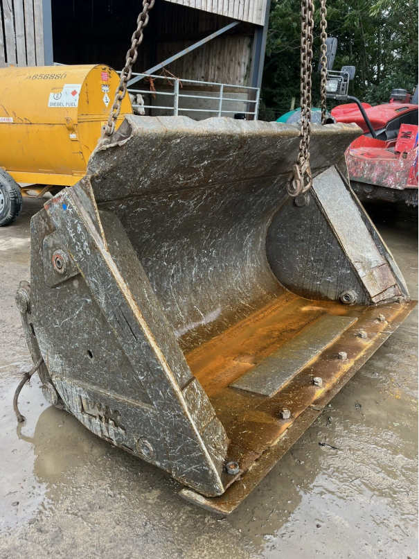 JCB TELEHANDLER BUCKET