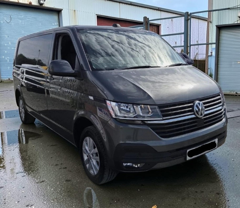 **(ONLY 49K MILEAGE)** 2021 VOLKSWAGEN TRANSPORTER T30 H-LINE TDI S-A L1H1 >>--NO VAT ON HAMMER--<<