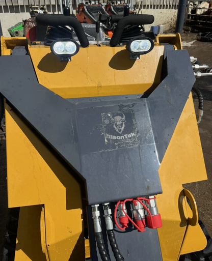 UNUSED BISONTEK BT360 SKIDSTEER LOADER TRACKED LOADER