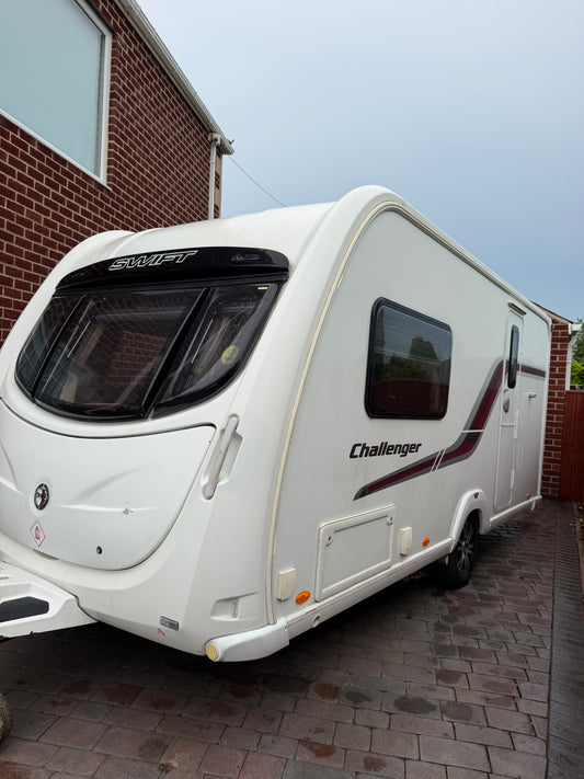 2011 SWIFT CHALLENGER CARAVAN *MOTOR MOVERS* NO VAT