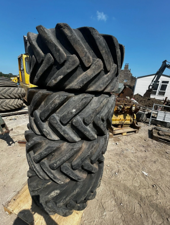 4X STARCO 405/70-20 TYRES – SET OF 4