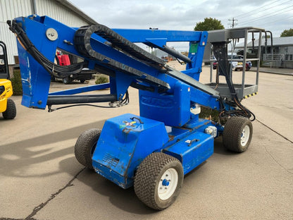 2013 NIFTYLIFT HR12 CHERRY PICKER / SCISSOR LIFT ACCESS PLATFORM