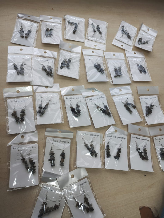 GARNET CRYSTAL CHIP SS HANGING EARRING SETS - JOBLOT OF 26 - BRAND NEW