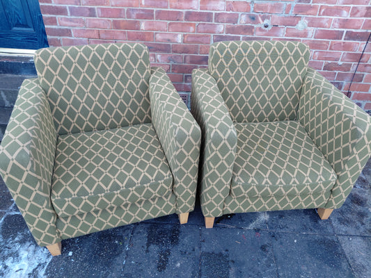 6X CAFE CHAIRS CARE HOME ECT 3X TABLES 3X PALLETS