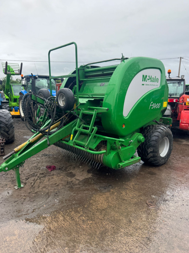 MCHALE F5400 ROUND BALER