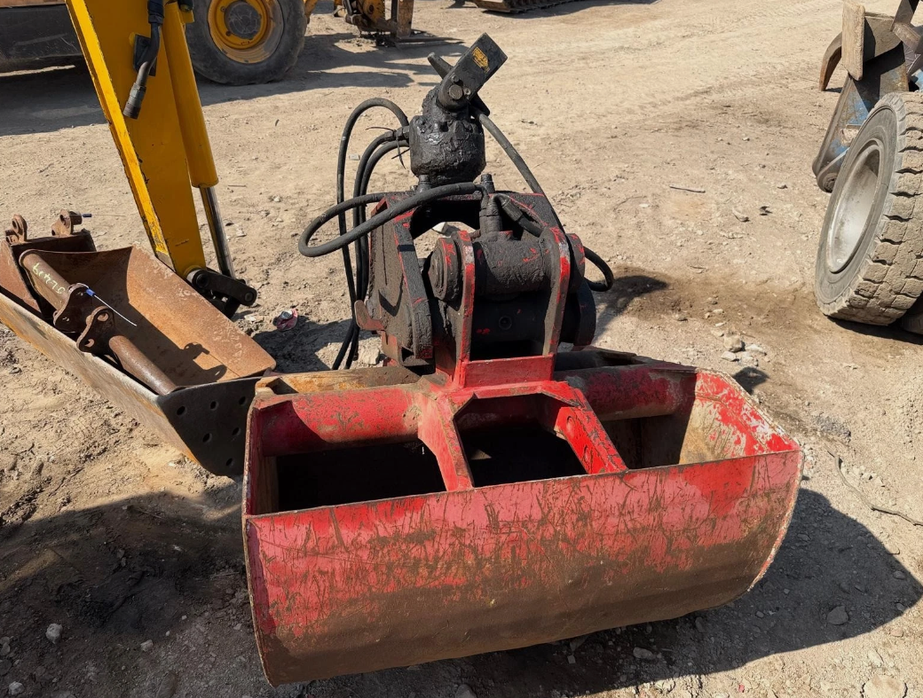 900MM HYDRAULIC CLAMSHELL BUCKET – HIAB / GRAB WAGON / TRUCK / LORRY ATTACHMENT